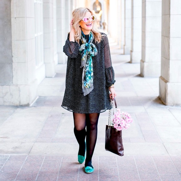 DKNY Slim Sling/Shoulder Bag Genuine Leather - Picture 14 of 15